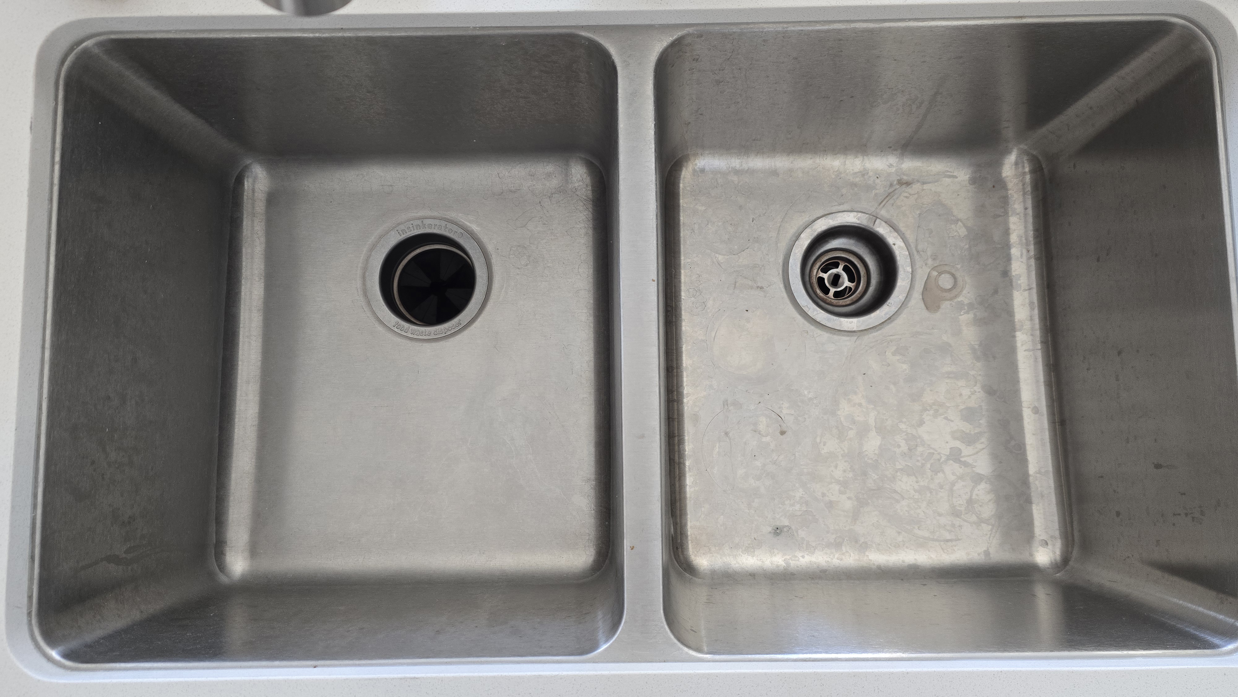 Sink before cleaning
